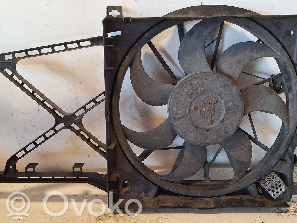 Opel Astra H Elektryczny wentylator chłodnicy 