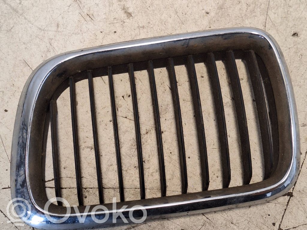 BMW 3 E36 Front grill 