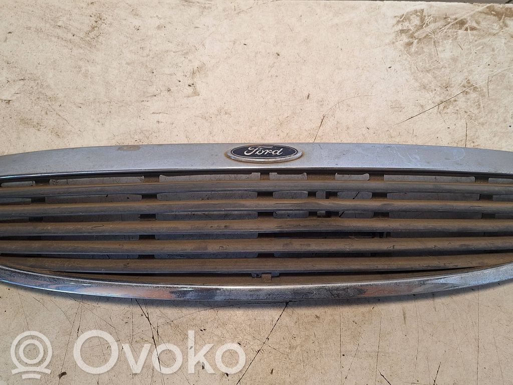 Ford Scorpio Etusäleikkö 