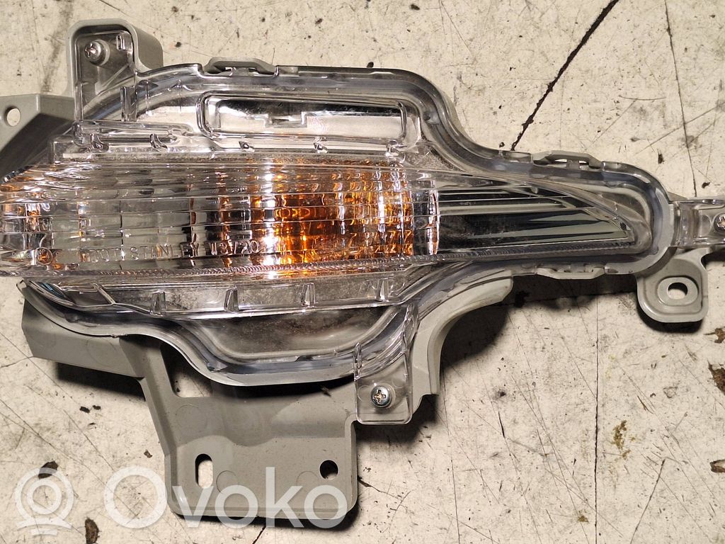 Mazda 3 III Front indicator light 