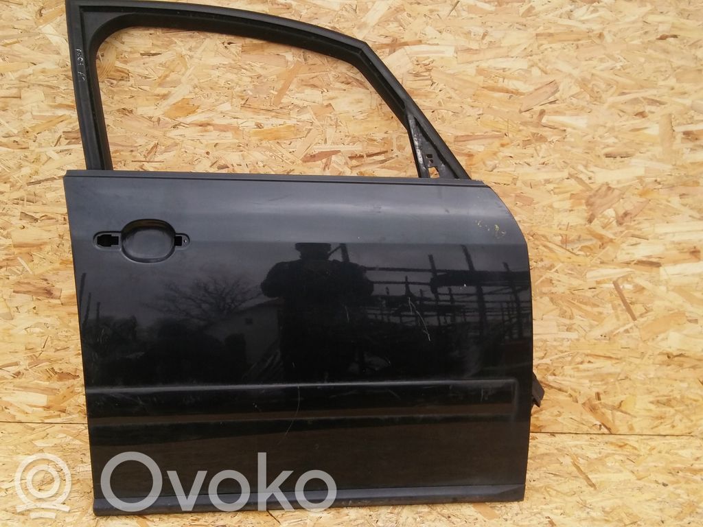 Etuovi   8Z0831052A,8Z0831052