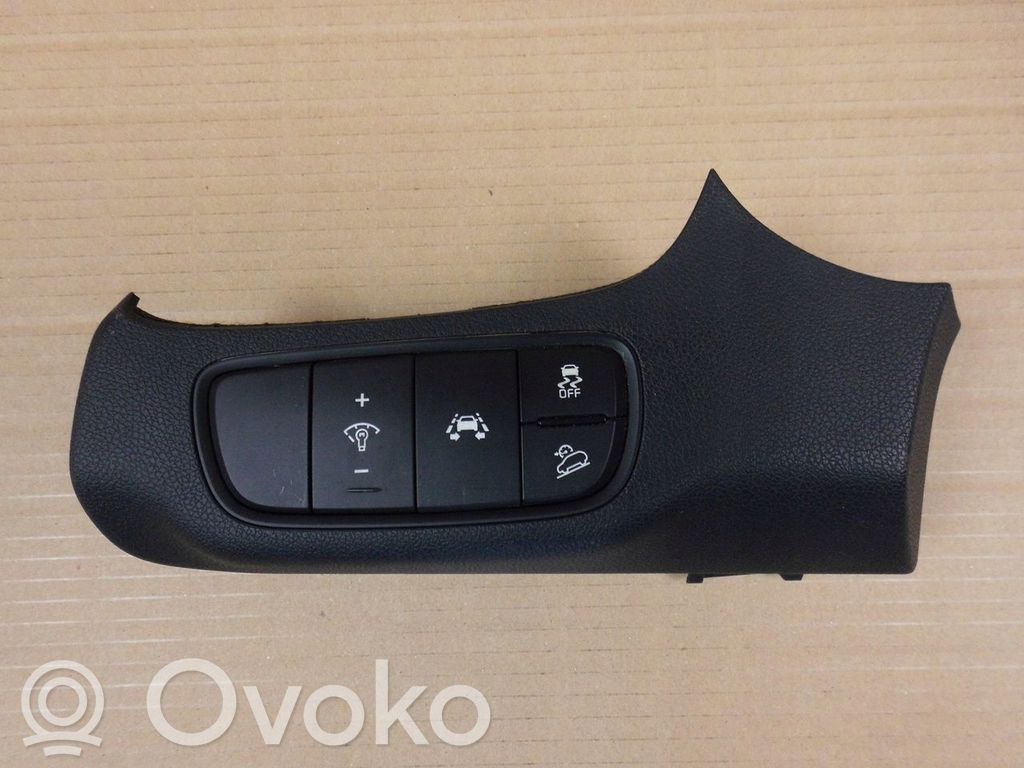 ESP (stability program) switch   93700C5510WK