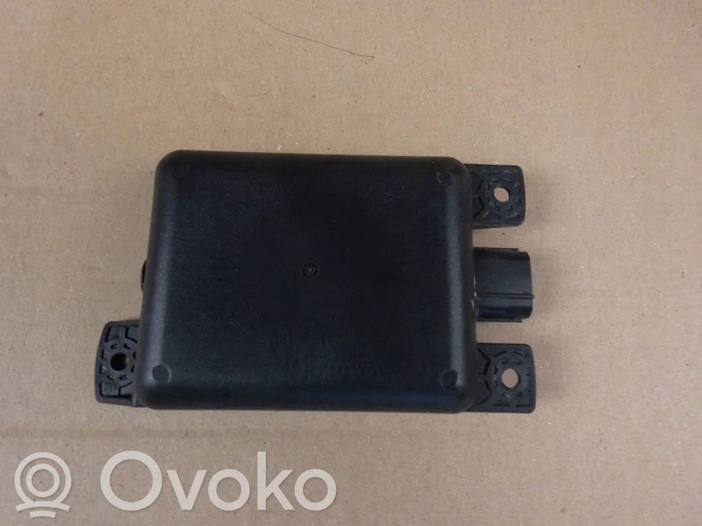 Mazda 2 Aklos zonos modulis 