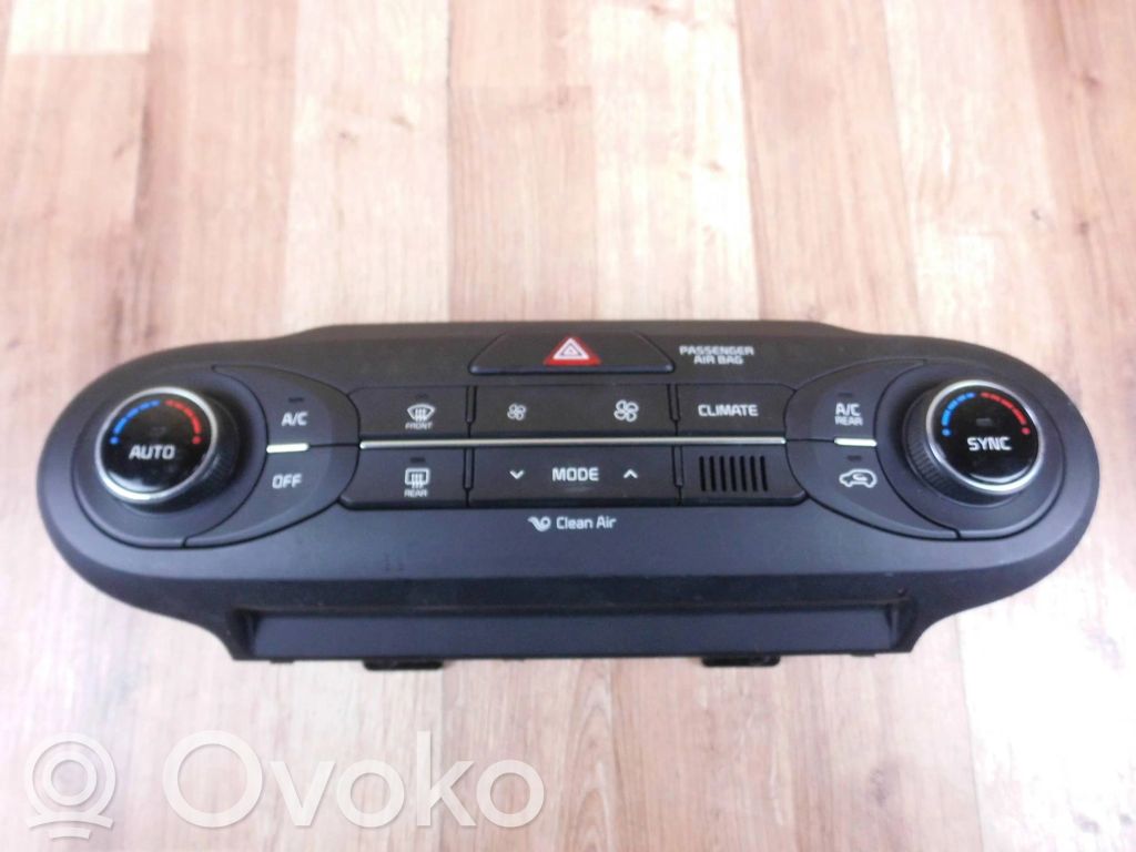 KIA Sorento Centralina del climatizzatore 