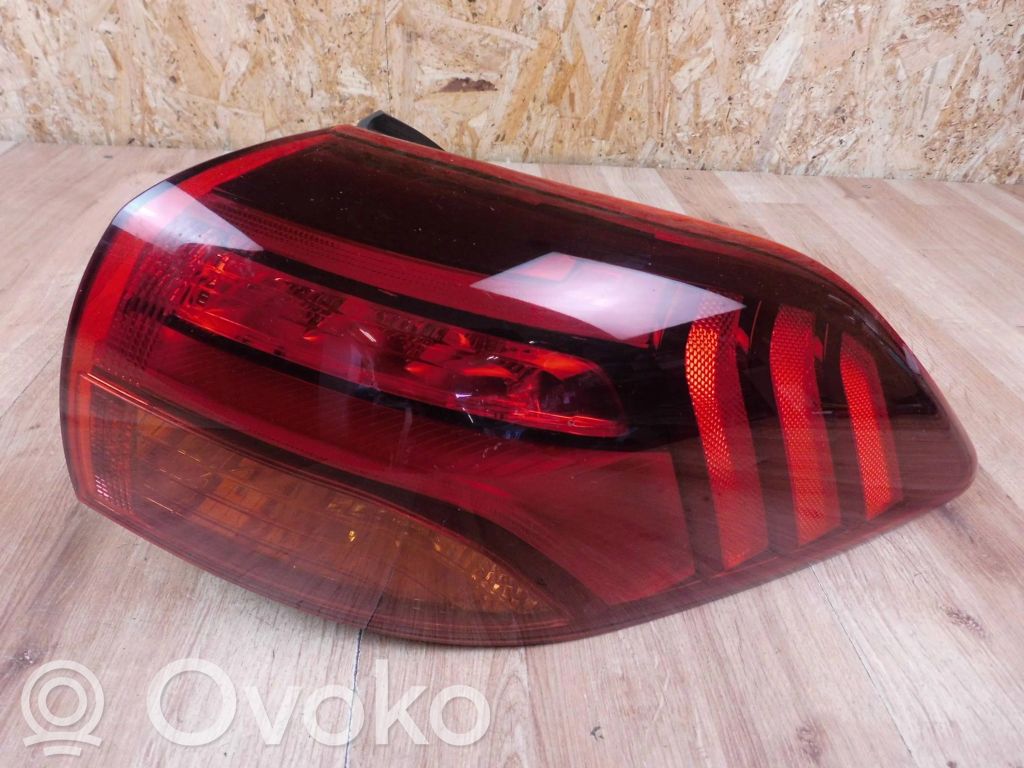 Lampa tylna   92402D7500,92402D7,92402D75