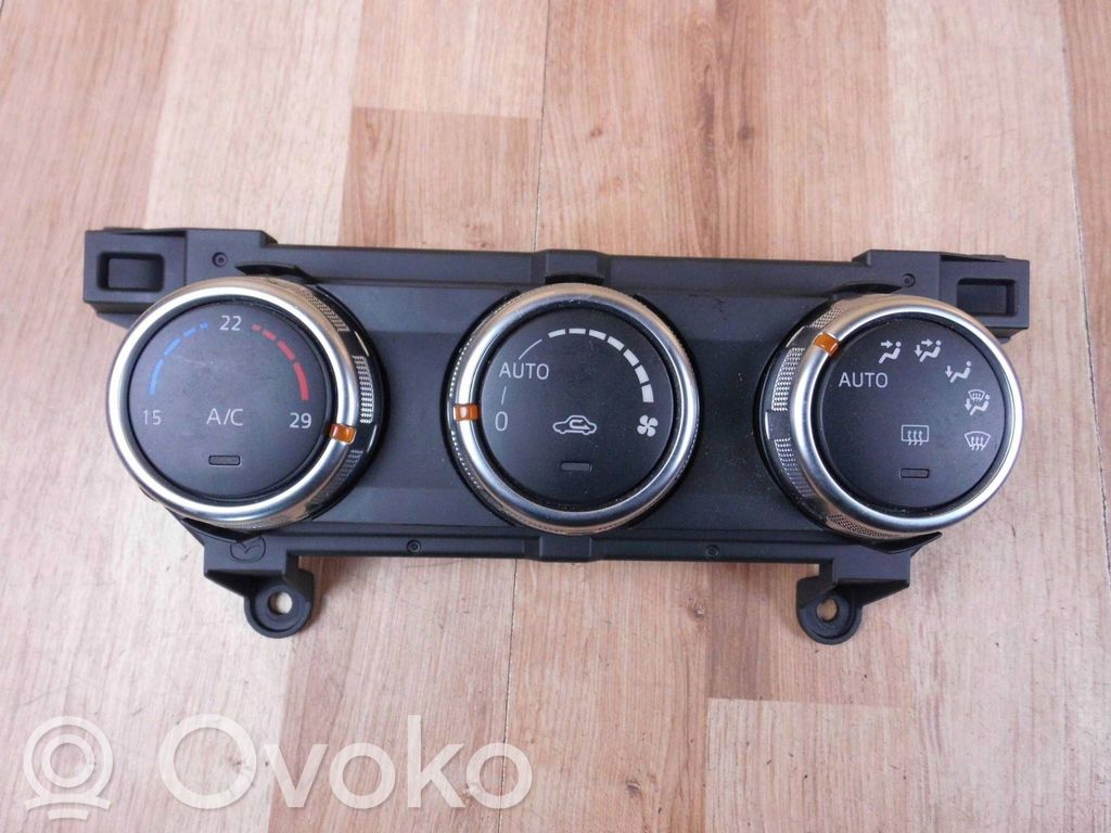 Mazda 2 Climate control unit 