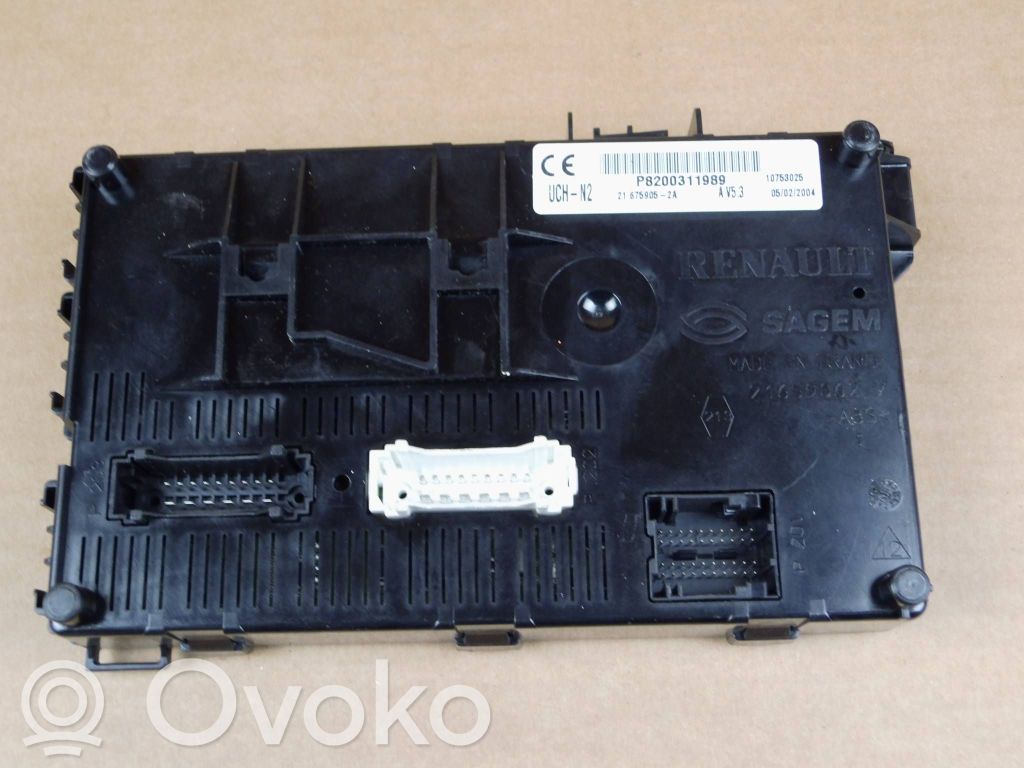 Renault Clio II Katvealueen valvonnan ohjainlaite (BSM) 
