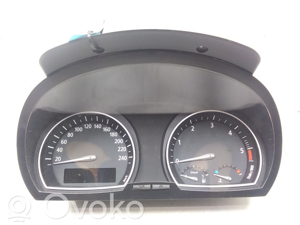 BMW X3 E83 Spidometrs (instrumentu panelī) 