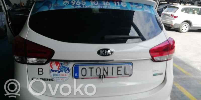 KIA Carens III Rear door 