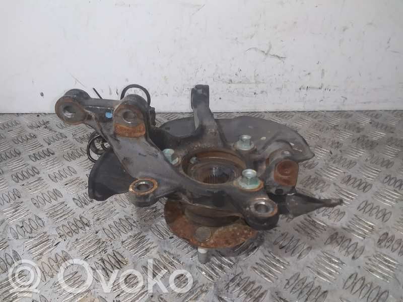 Front wheel hub spindle knuckle