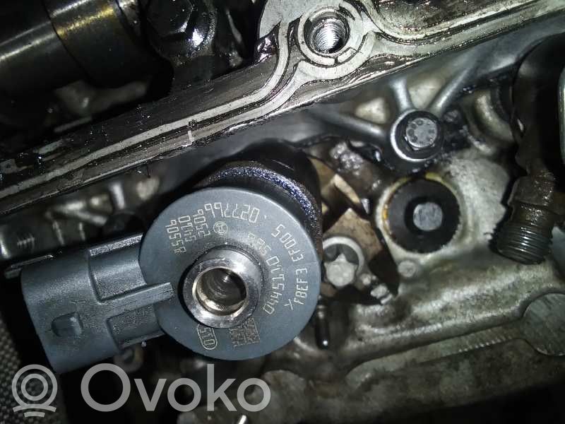 Inyector de combustible   0445110566