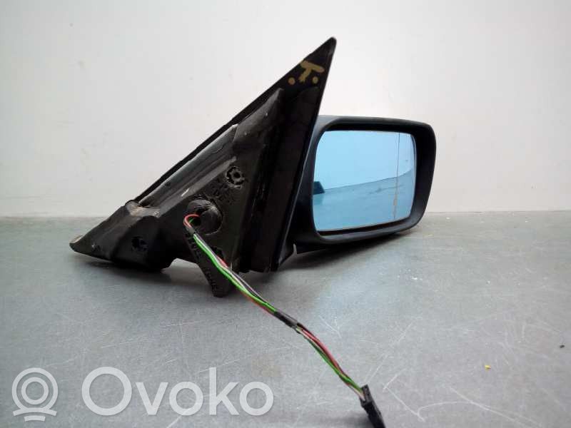 Front door electric wing mirror   5PINS