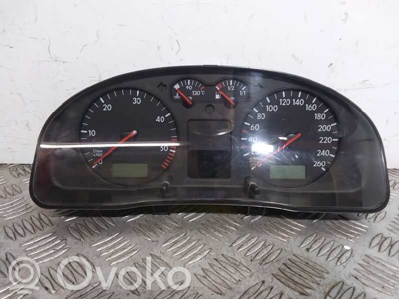 Volkswagen Passat Alltrack Tachimetro (quadro strumenti) 