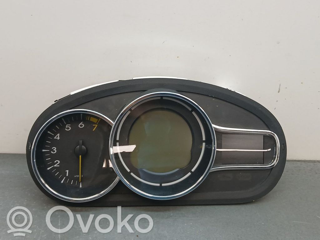 Renault Megane III Vitezometru (grup de instrumente) 