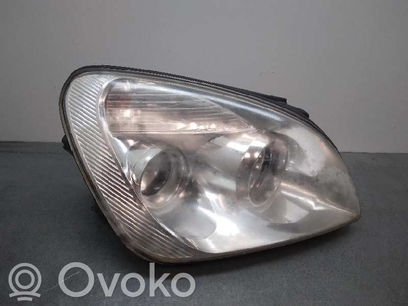 KIA Carens II Headlight/headlamp 