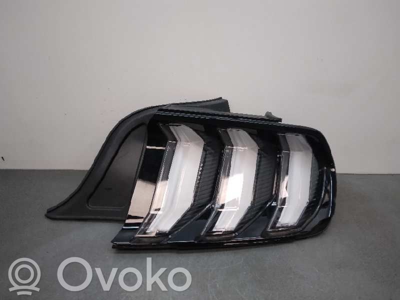 Ford Mustang VI Takavalot 