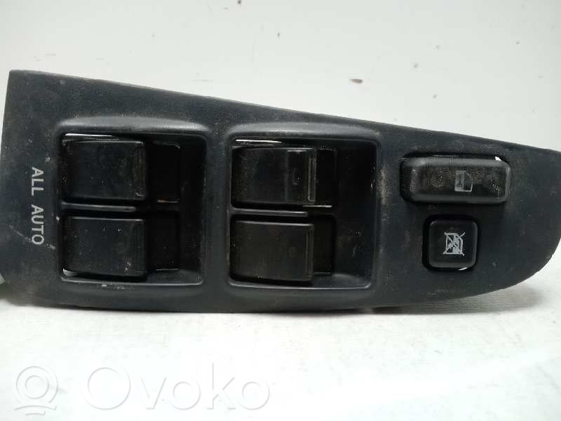 Toyota Avensis T250 Schalter el. Fensterheber 