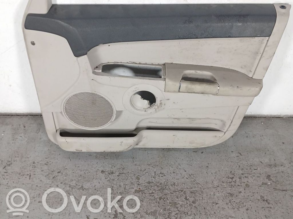 Etuoven verhoilu