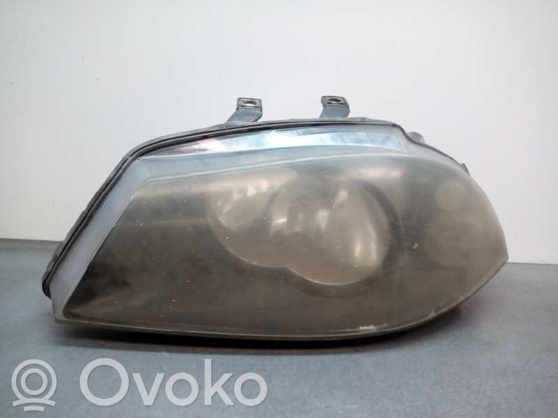 Seat Ibiza III (6L) Lampa przednia 