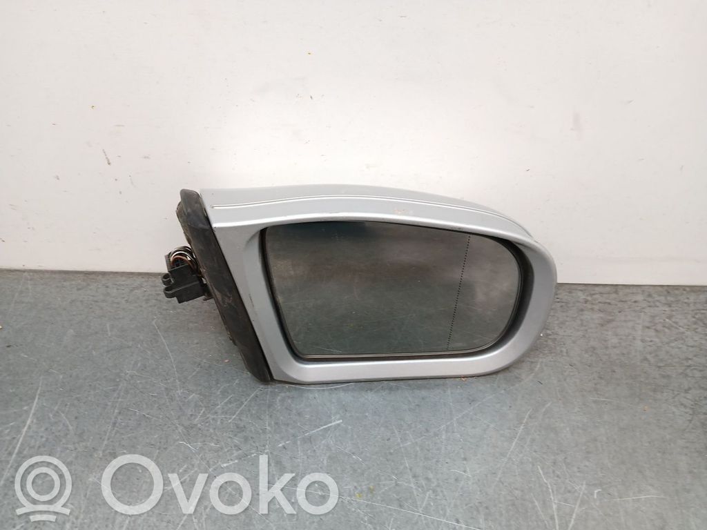 Mercedes-Benz E W210 Front door electric wing mirror 