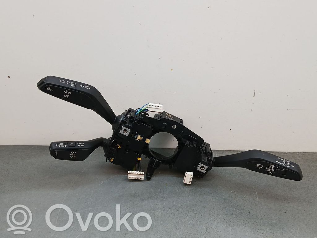 Audi A1 Interrupteur / bouton multifonctionnel 