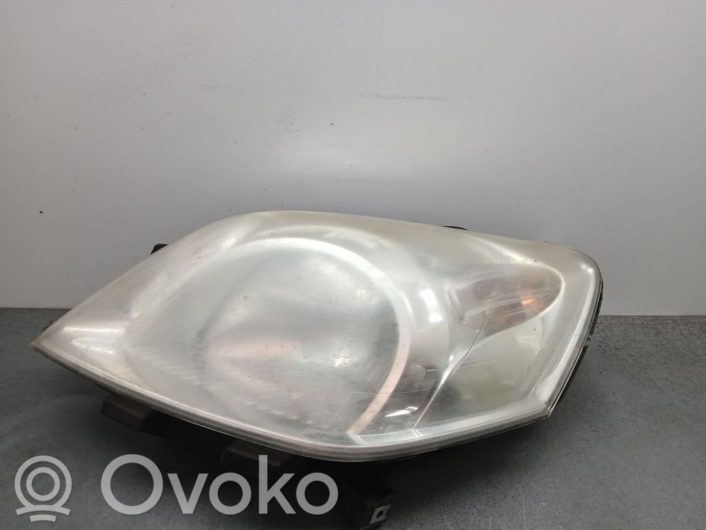 Fiat Fiorino Headlight/headlamp 