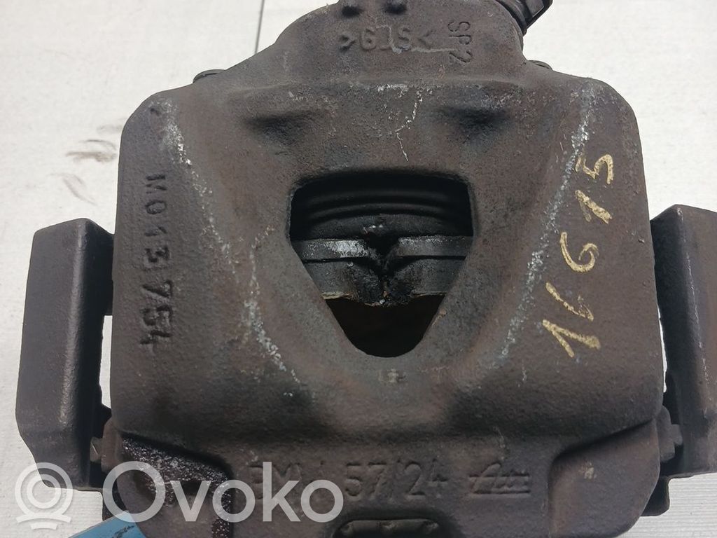 Bremssattel vorne   M013754