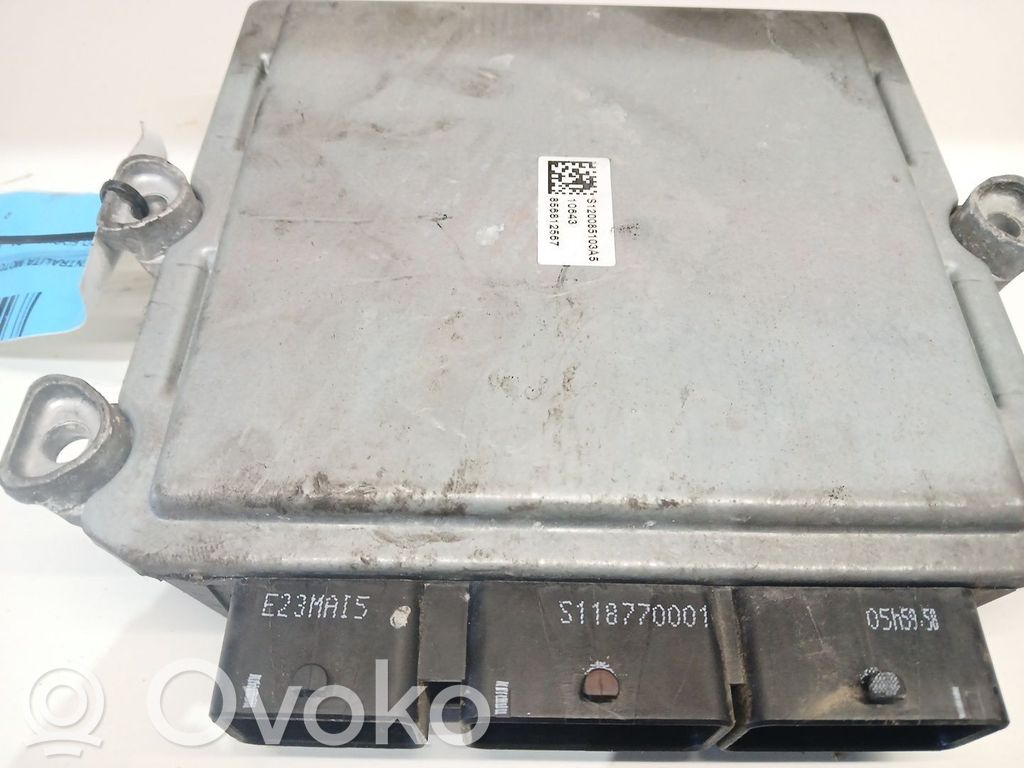 Ford Focus Moottorin ohjainlaite/moduuli 