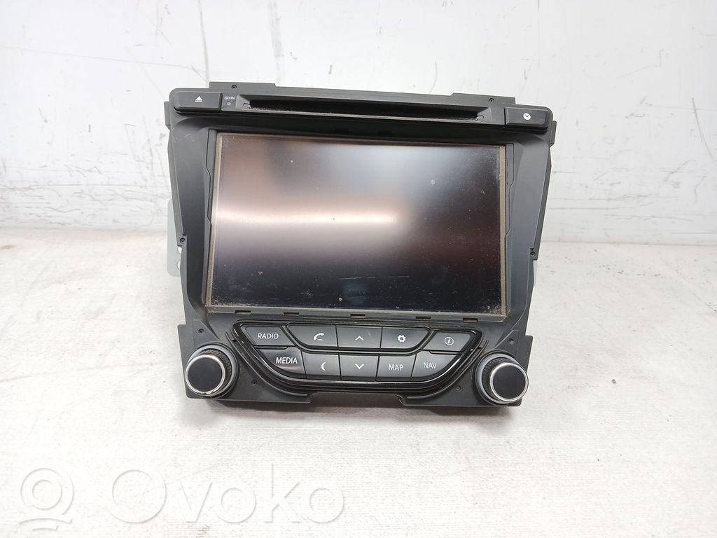 Hyundai i40 Unitate control sunet HiFi Audio 