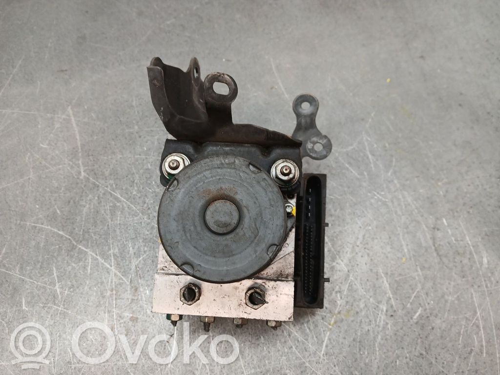 Toyota Auris E180 ABS-pumppu 