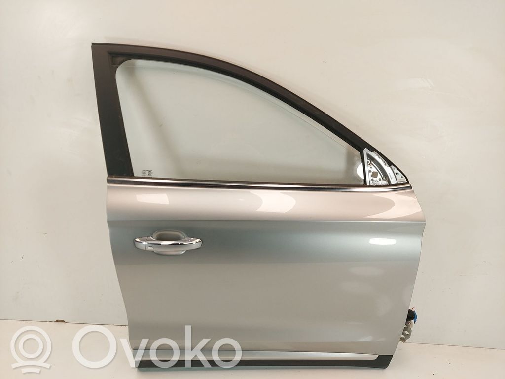 MG ZS Priekinės durys 