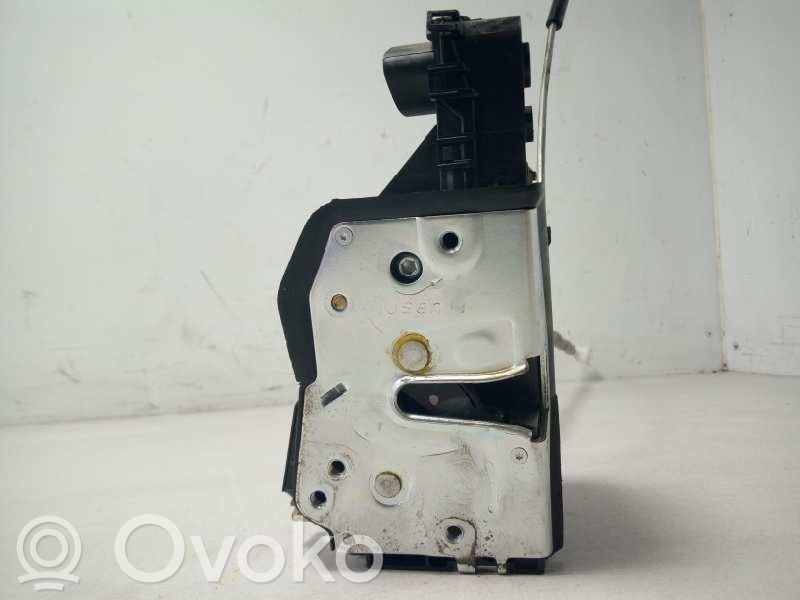 Etuoven lukko   7PINS