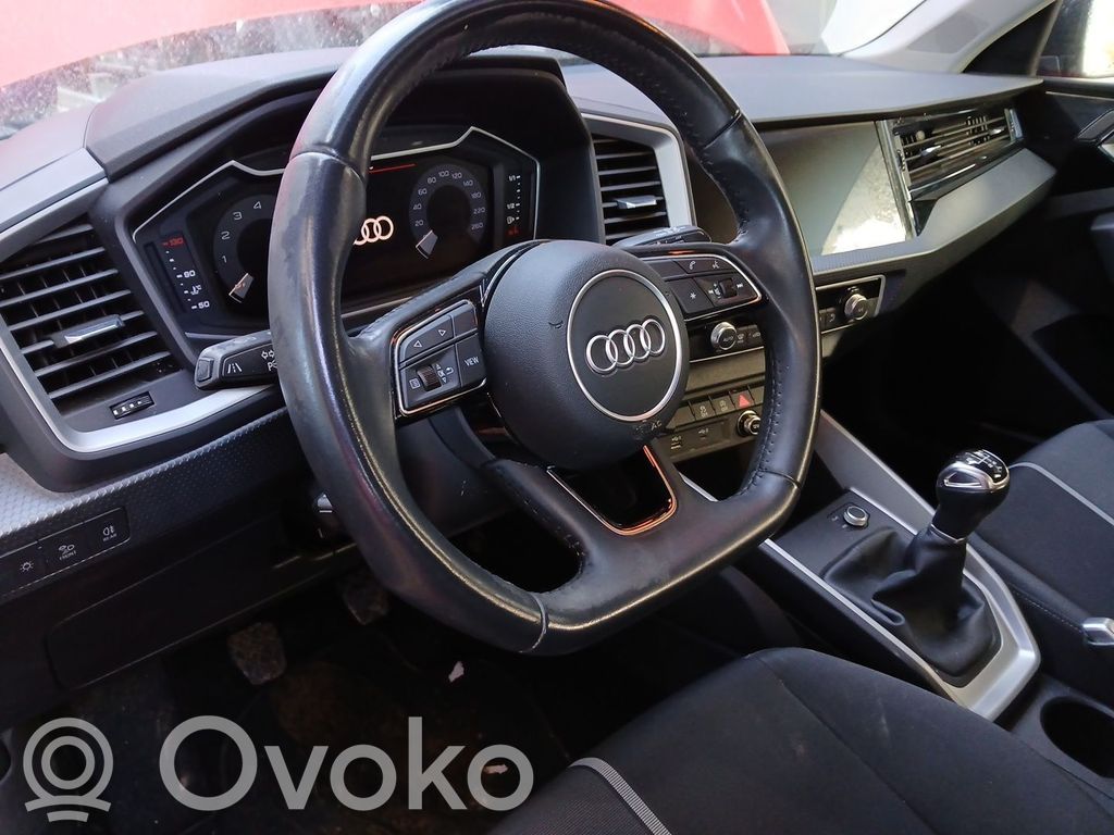 Audi A1 Drošības spilvenu komplekts 