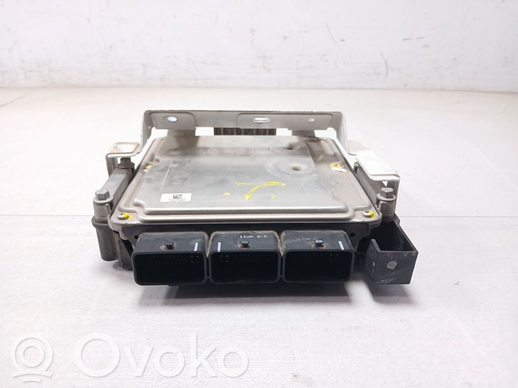Land Rover Freelander 2 - LR2 Engine control unit/module 