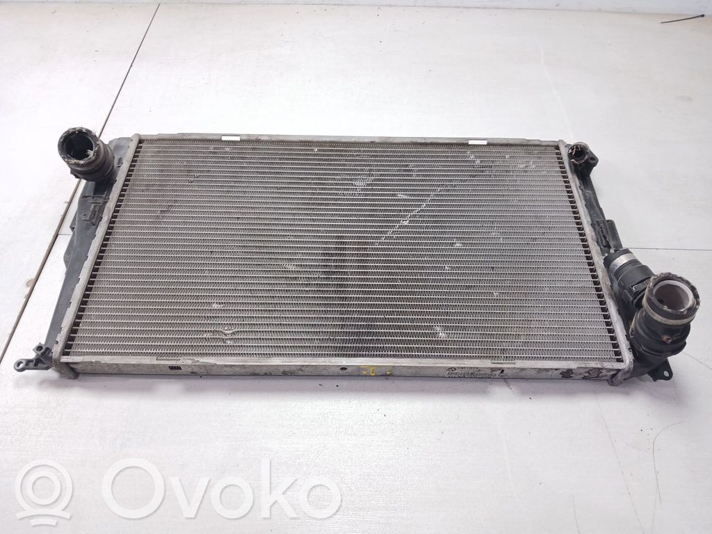 BMW 1 E81 E87 Radiador del refrigerante 