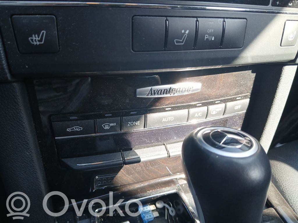 Mercedes-Benz E W211 Unitate control climatizare 