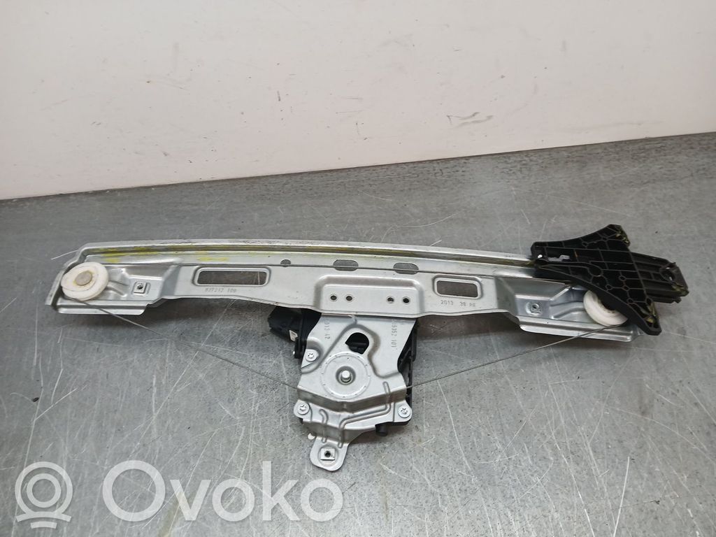 Opel Zafira B Elektryczny podnośnik szyby drzwi tylnych 