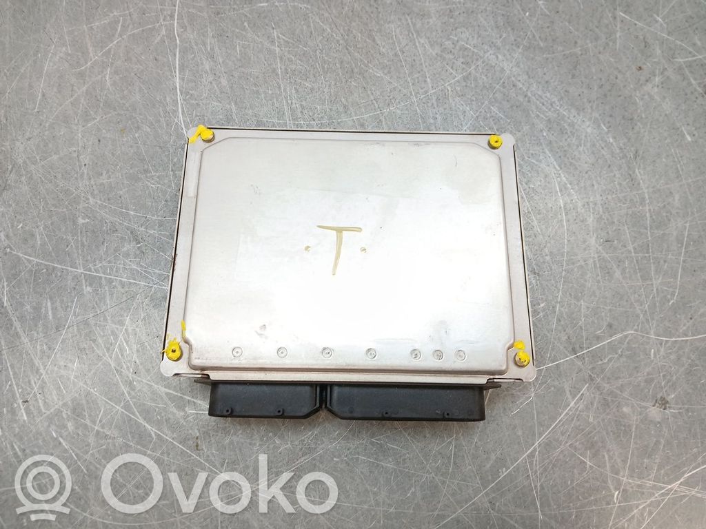 Moottorin ohjainlaite/moduuli   4E0907553E,4E0910553E,5SG00840701
