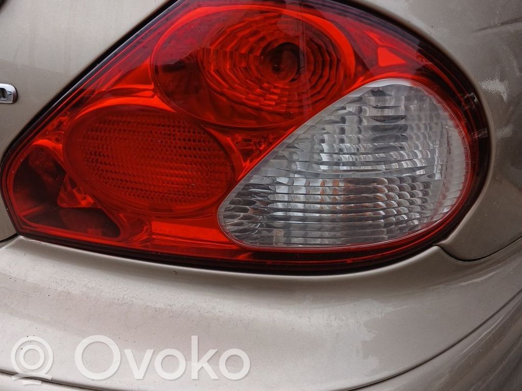 Rear/tail lights