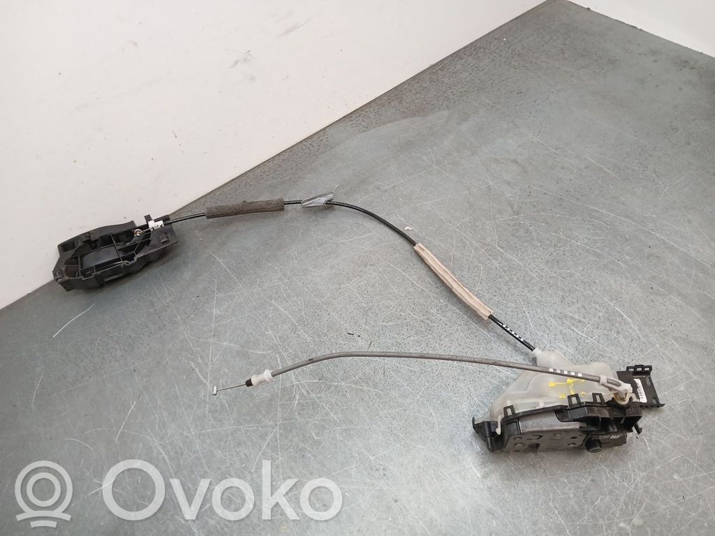 Citroen C-Elysée Takaoven lukko 