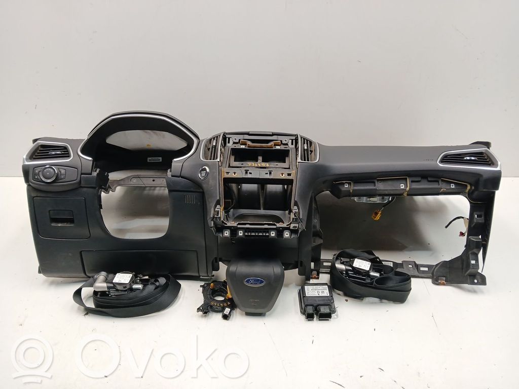 Ford S-MAX Oro pagalvių komplektas 
