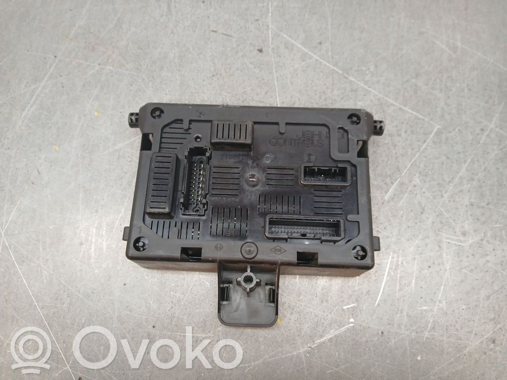 Renault Clio III Unitate/modul de comandă CAS 