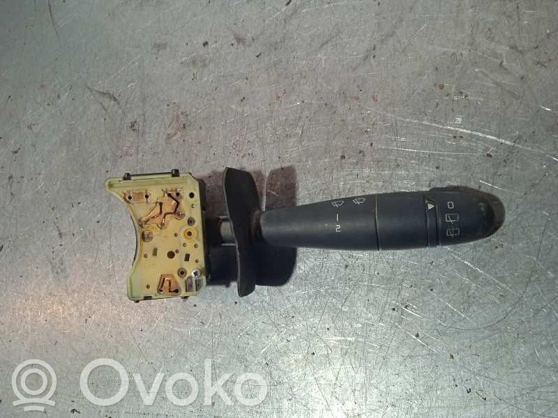 Renault Kangoo I Wiper control stalk 