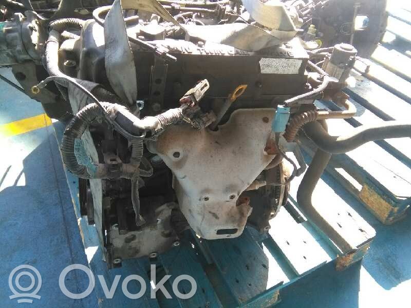 Nissan Primera Двигатель 