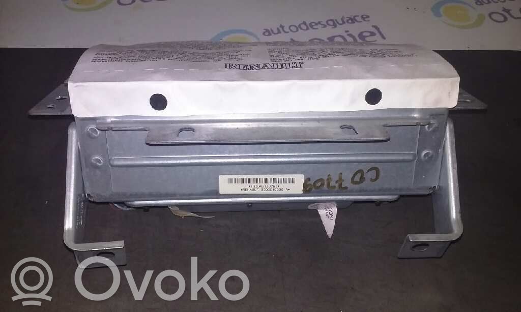 Renault Modus Sānu drošības spilvens 