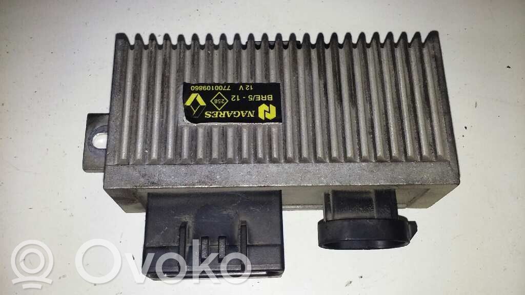 Renault Clio I Glow plug pre-heat relay 