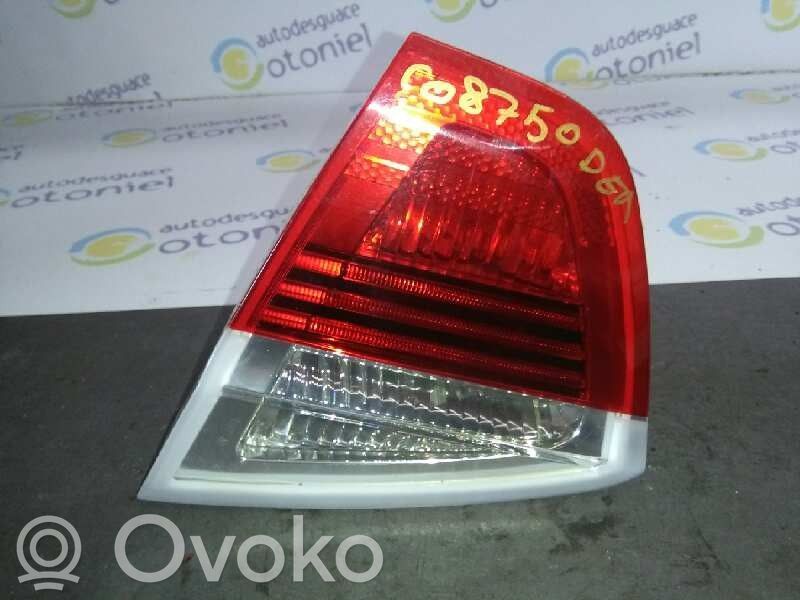 Rear/tail lights