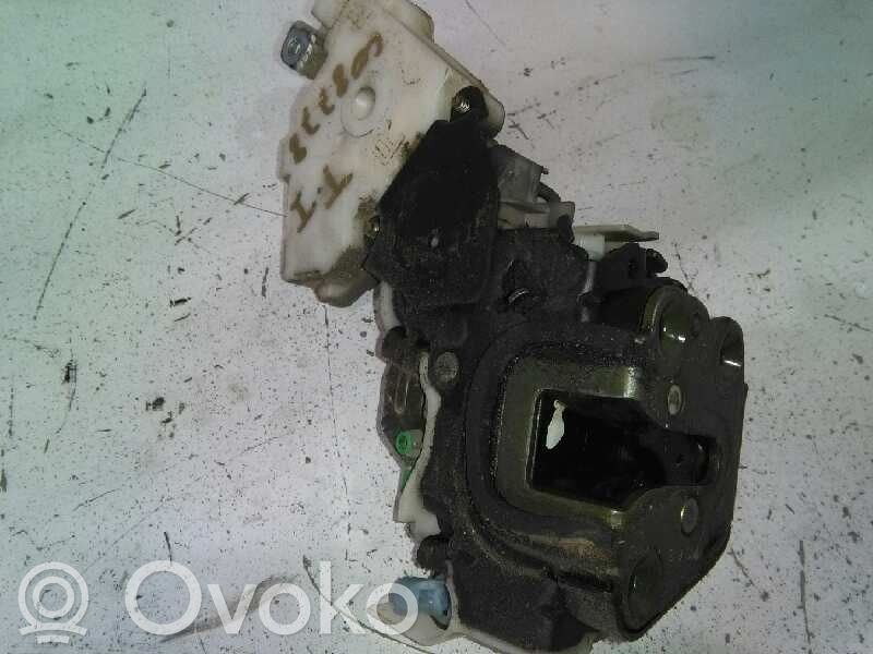 Nissan Almera Rear door lock 