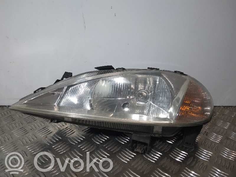 Renault Megane I Scheinwerfer 