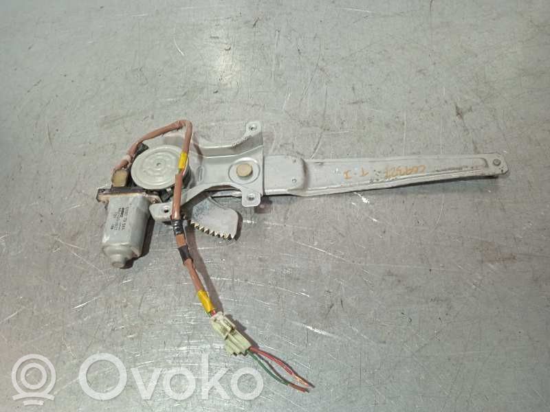 Mazda Premacy Rear window lifting mechanism without motor 